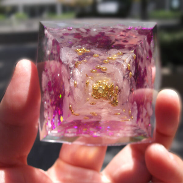【Elemony Love Blossom Pyramid】2025 Feng Shui Romance Gift & Spiritual Healing Decor - Image 3